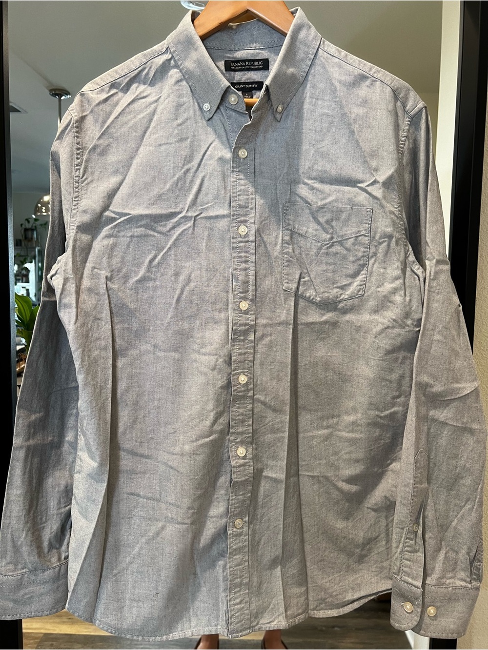 Banana Republic Men's Light Blue Button-Down Oxford Shirt